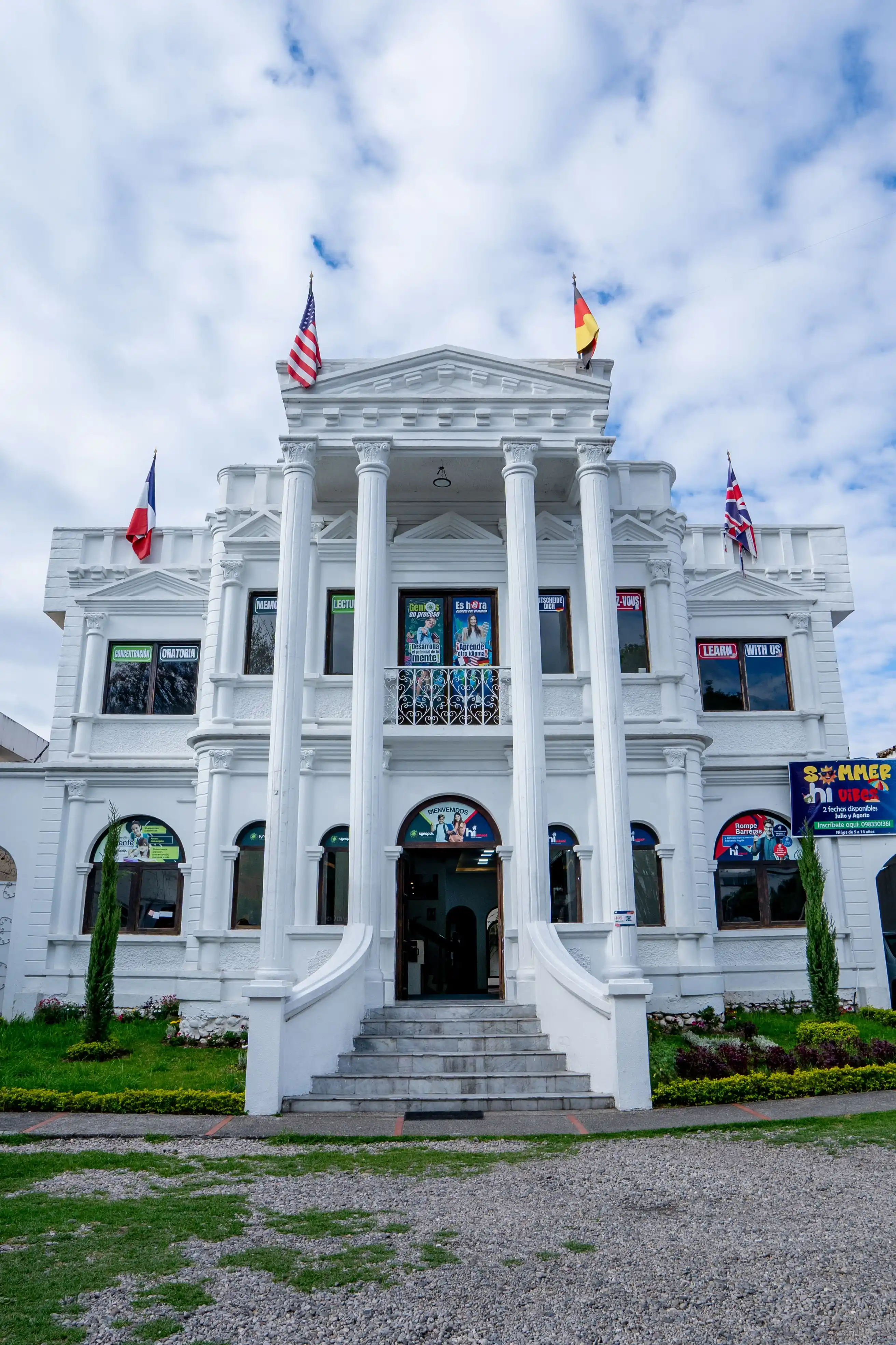 Instalaciones de Hi School