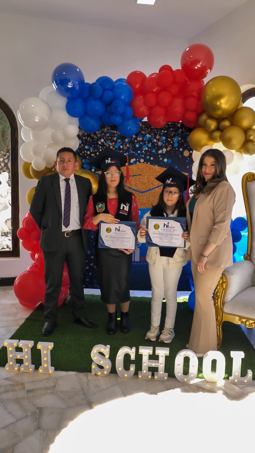 Graduación Hi School - Familias orgullosas