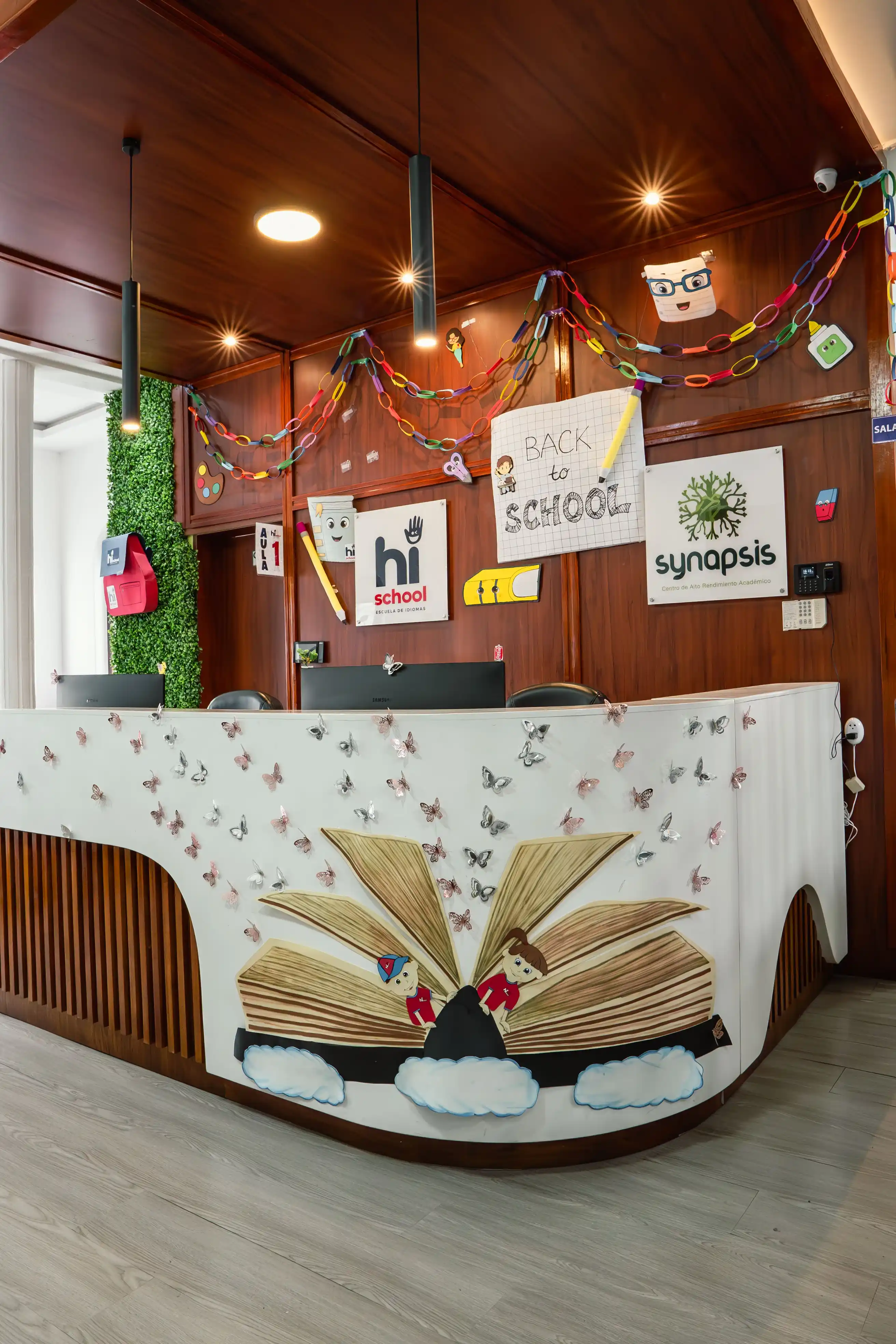 Instalaciones Hi School - Aula interactiva